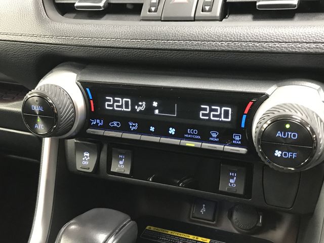 TOYOTA RAV4 4WD 2021