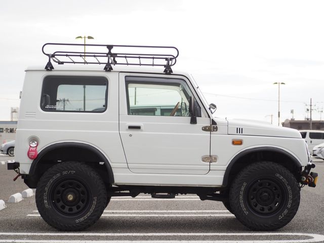SUZUKI JIMNY 4WD 1997
