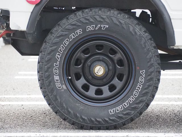 SUZUKI JIMNY 4WD 1997