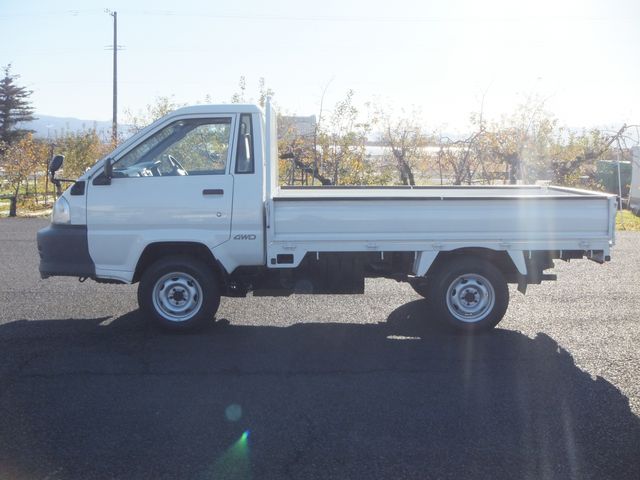TOYOTA LITEACE truck 4WD 2005