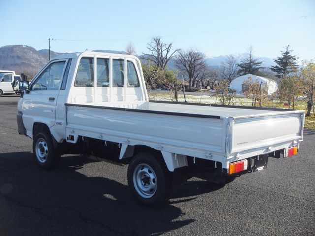 TOYOTA LITEACE truck 4WD 2005