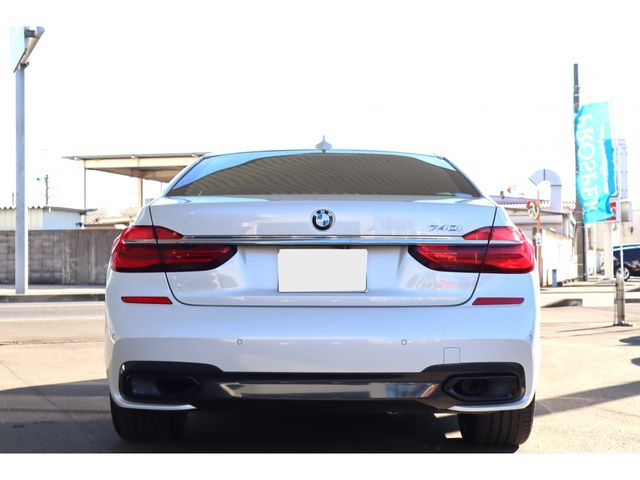 BMW BMW 7series 2018