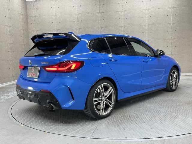 BMW BMW 1series 2023