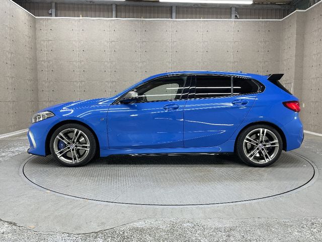 BMW BMW 1series 2023