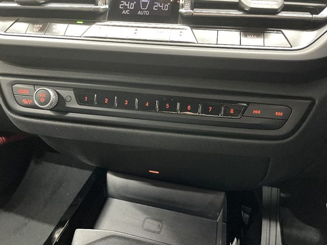 BMW BMW 1series 2023