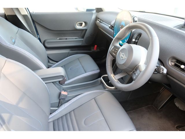 BMW MINI COOPER 5DOOR 2025