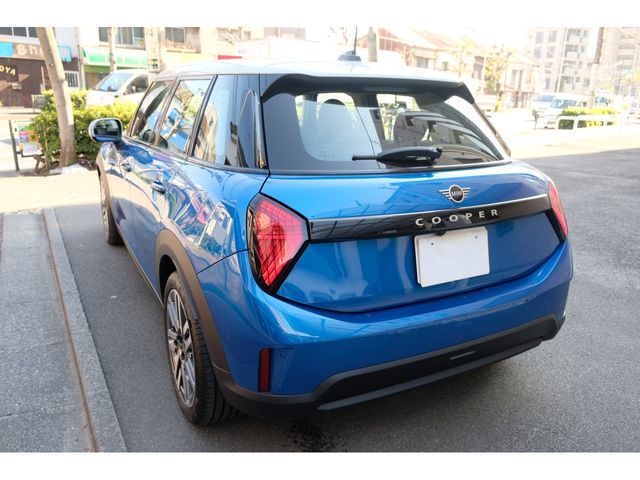 BMW MINI COOPER 5DOOR 2025