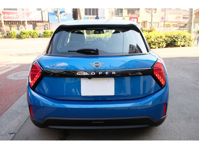 BMW MINI COOPER 5DOOR 2025