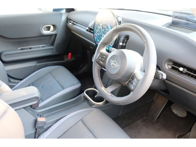 BMW MINI COOPER 5DOOR 2025