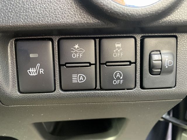 DAIHATSU MOVE CUSTOM 2017