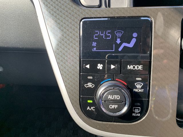 DAIHATSU MOVE CUSTOM 2017