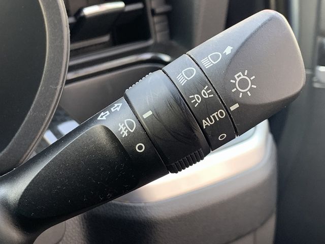 DAIHATSU MOVE CUSTOM 2017