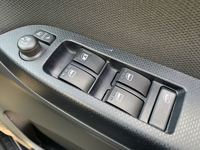 DAIHATSU MOVE CUSTOM 2017