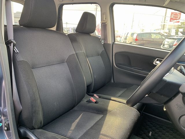 DAIHATSU MOVE CUSTOM 2017