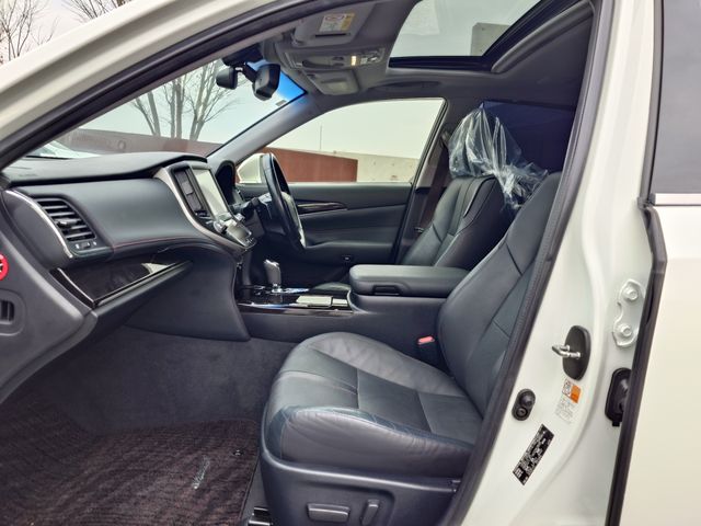 TOYOTA CROWN sedan 2016