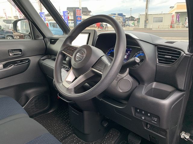 NISSAN ROOX 4WD 2021