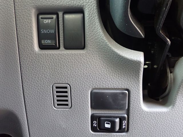 NISSAN NV350 CARAVAN 2018