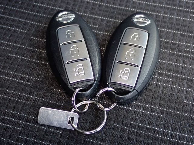 NISSAN NV350 CARAVAN 2018