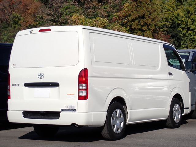 TOYOTA HIACE van 1.25t 2WD 2020