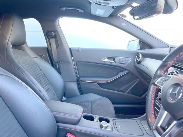 MERCEDES BENZ MERCEDES BENZ CLA class 2014