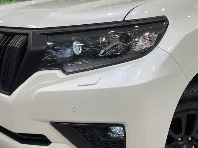 TOYOTA LANDCRUISER PRADO 2023