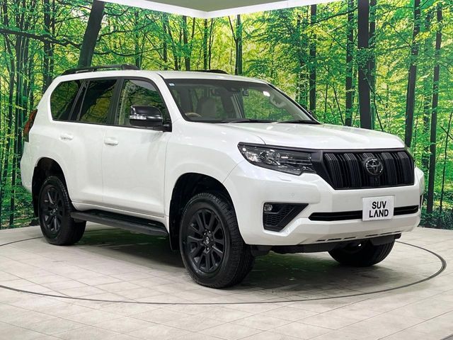 TOYOTA LANDCRUISER PRADO 2023