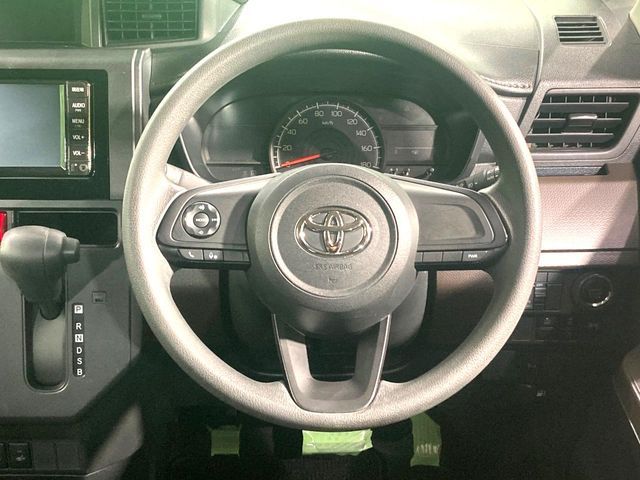 TOYOTA ROOMY 2021