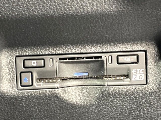 TOYOTA SIENTA HYBRID 2022