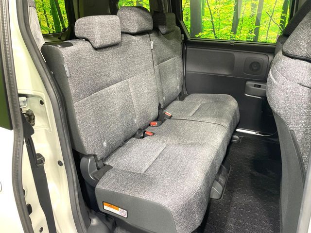 TOYOTA SIENTA HYBRID 2022