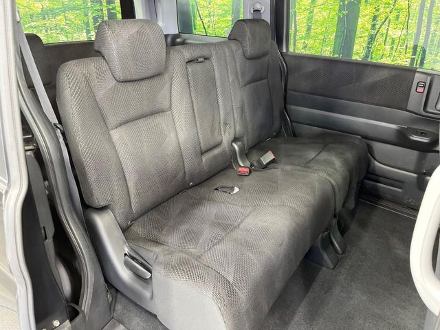 HONDA STEPWAGON SPADA 2010