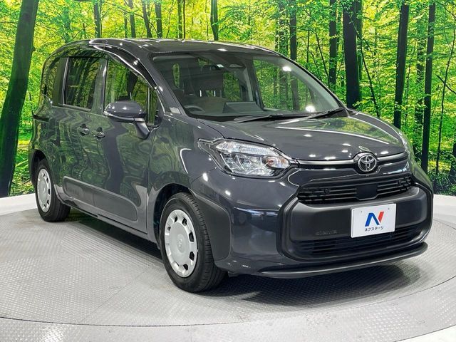 TOYOTA SIENTA 2022