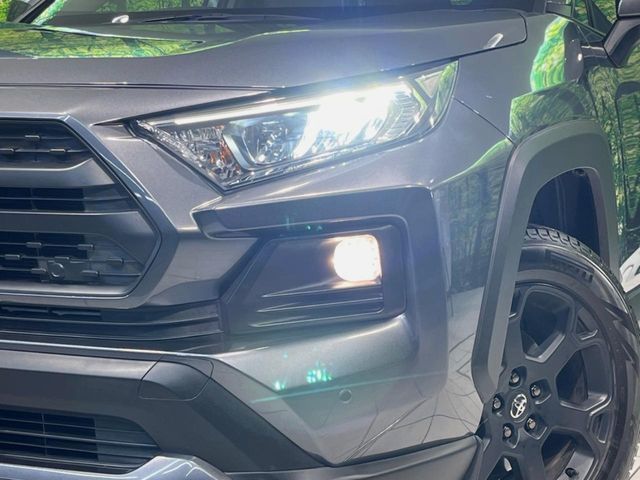 TOYOTA RAV4 4WD 2021