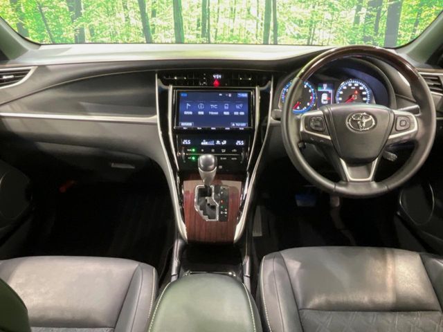 TOYOTA HARRIER 2WD 2016