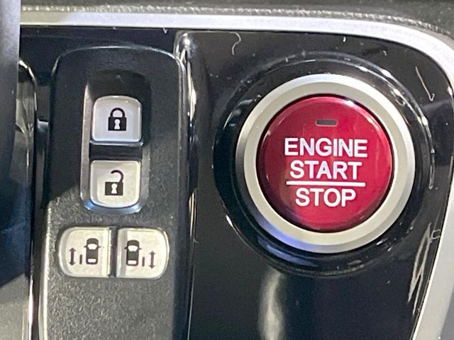 HONDA N BOX CUSTOM 2015