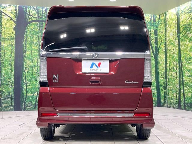 HONDA N BOX CUSTOM 2015