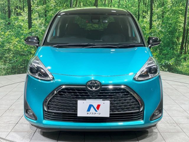 TOYOTA SIENTA 2021