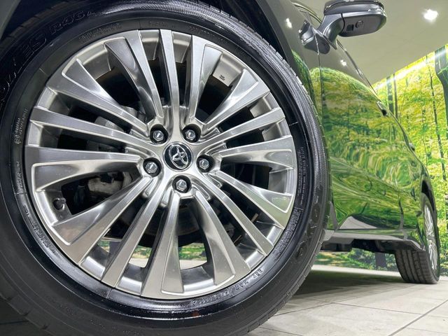 TOYOTA HARRIER HYBRID 2023