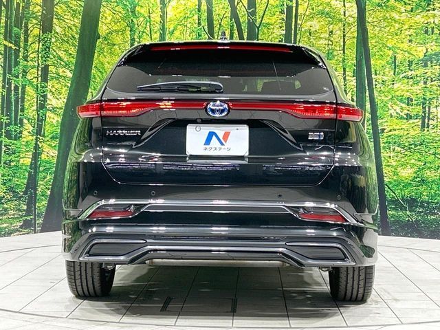 TOYOTA HARRIER HYBRID 2023