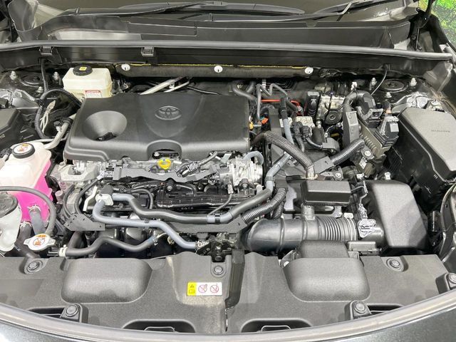 TOYOTA HARRIER HYBRID 2023