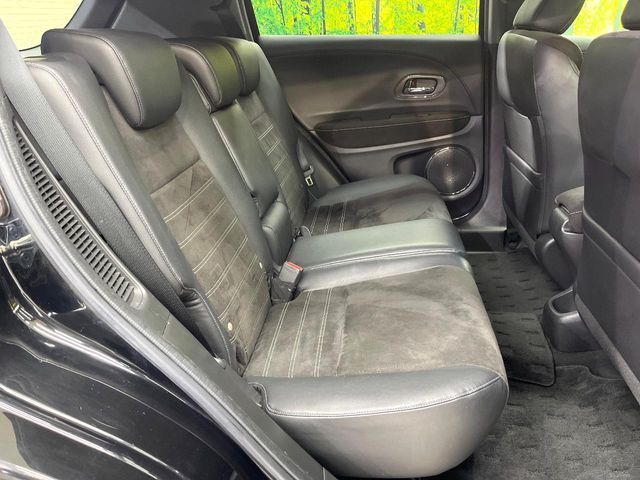 HONDA VEZEL HYBRID 2016