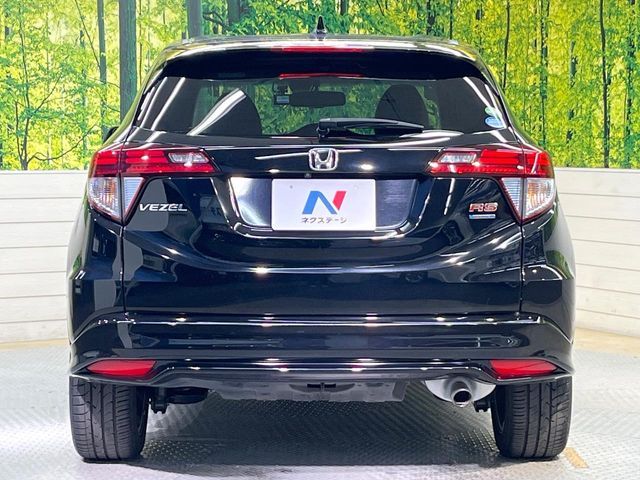 HONDA VEZEL HYBRID 2016