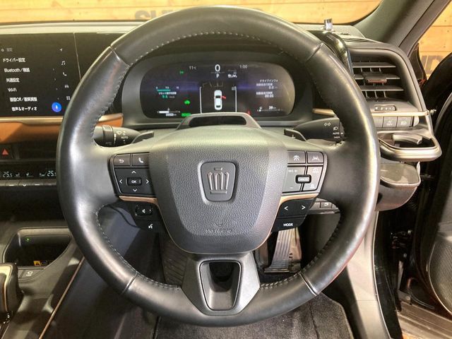 TOYOTA CROWN CROSSOVER 2023