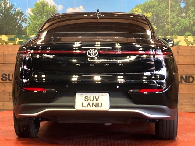 TOYOTA CROWN CROSSOVER 2023