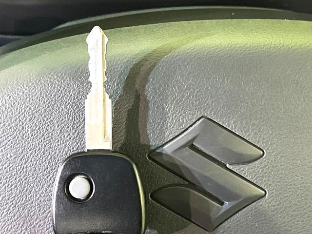 SUZUKI CARRY truck 4WD 2022