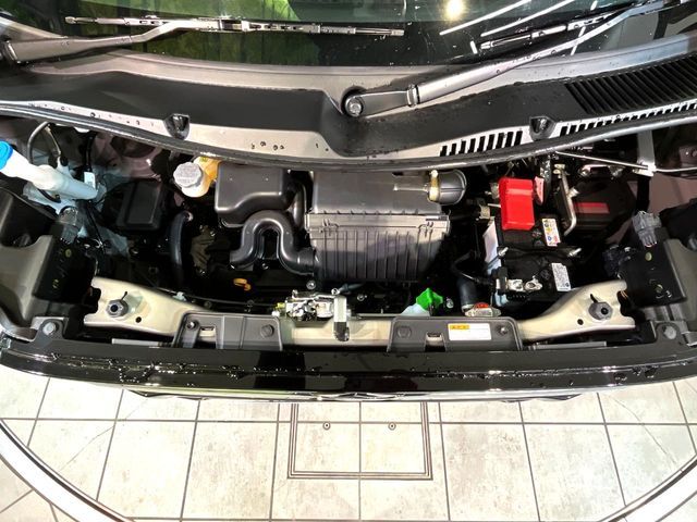 SUZUKI Spacia custom 4WD 2023