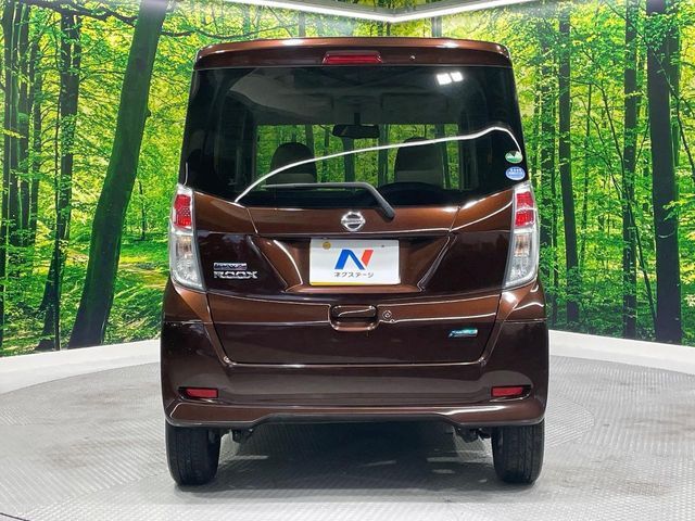 NISSAN DAYZ ROOX 2014