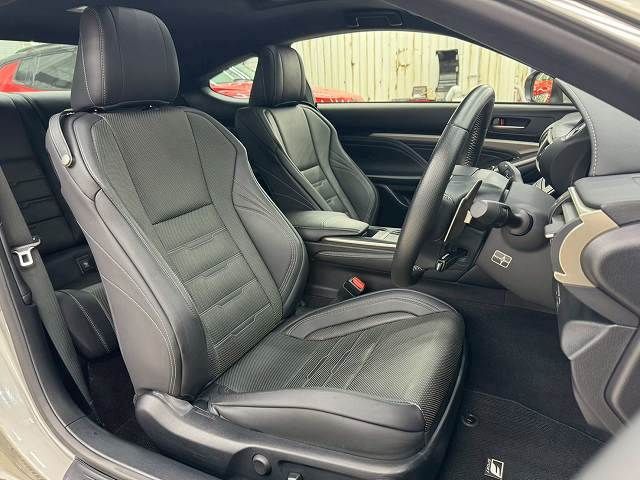 TOYOTA LEXUS RC300h 2015