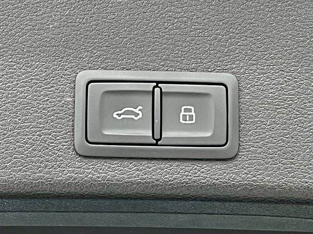 AUDI AUDI A4 AVANT 2021