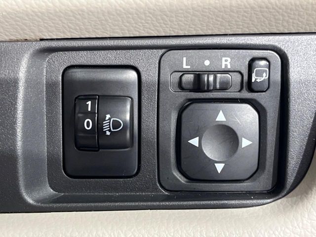 MITSUBISHI eK WAGON 4WD 2016