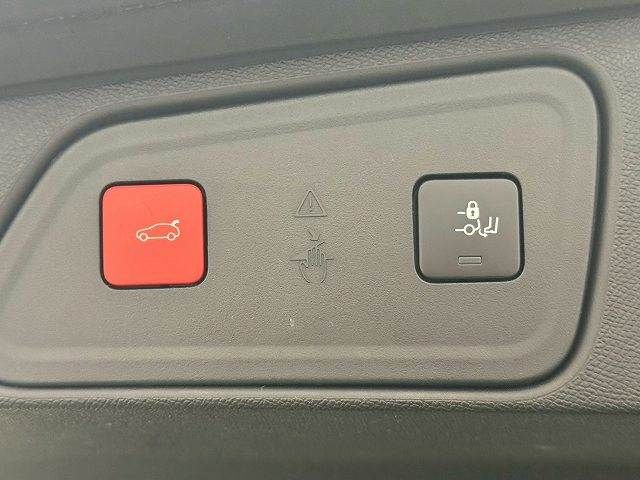 PEUGEOT PEUGEOT 3008 2021